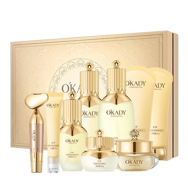 OKADY Luxurious skincare Gift Box, with golden packaging exuding high-end quality, offers a combination of multiple products, providing a new and exquisite skincare experience.