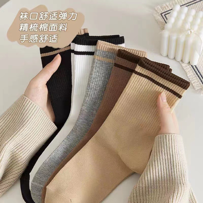 Korean-style cotton socks for both men and women, breathable and sweat-proof mid-calf, Instagram popular style, versatile winter trendy socks details Picture