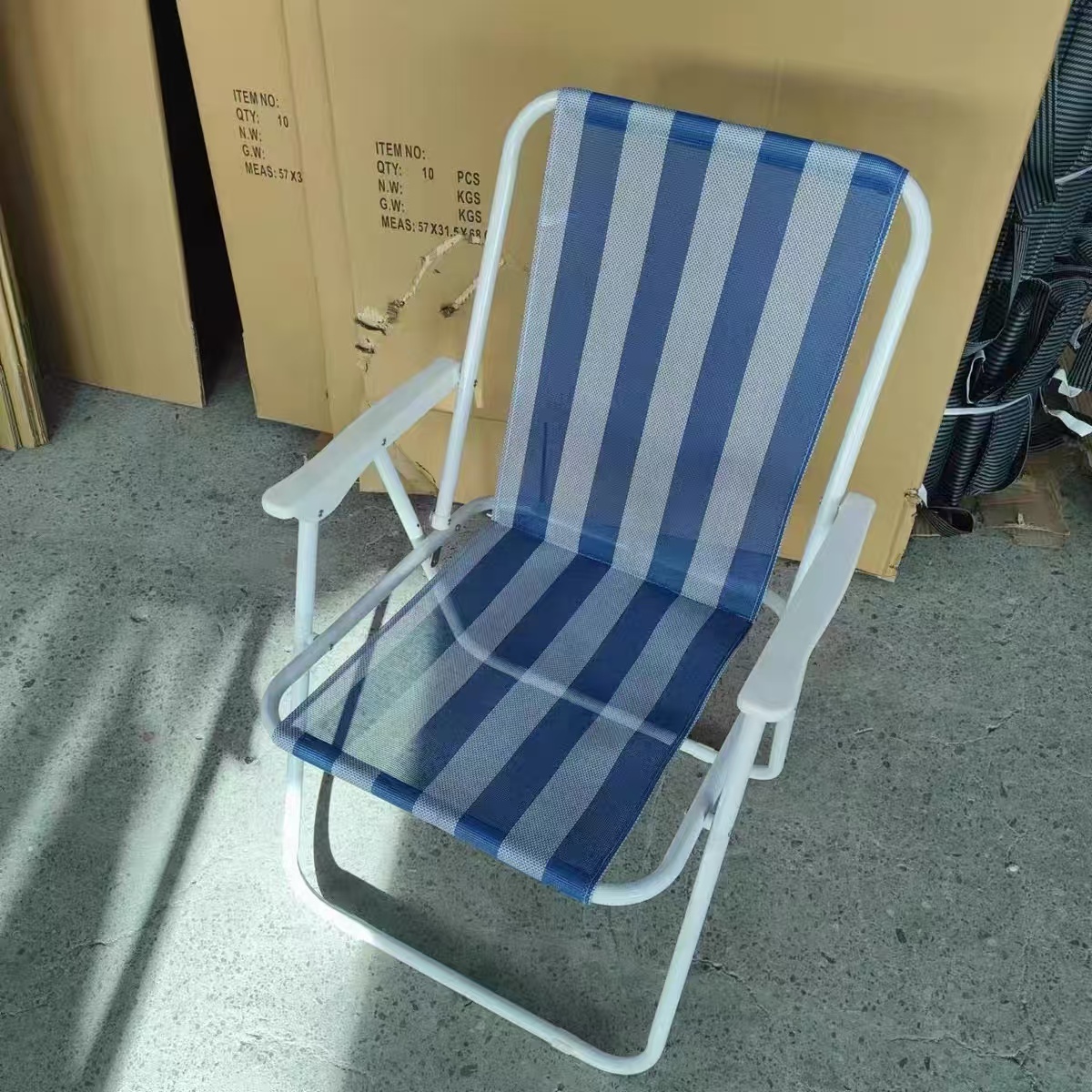 户外休闲新款网红折叠椅沙滩椅扶手帆布椅单人椅高颜值多巴胺椅