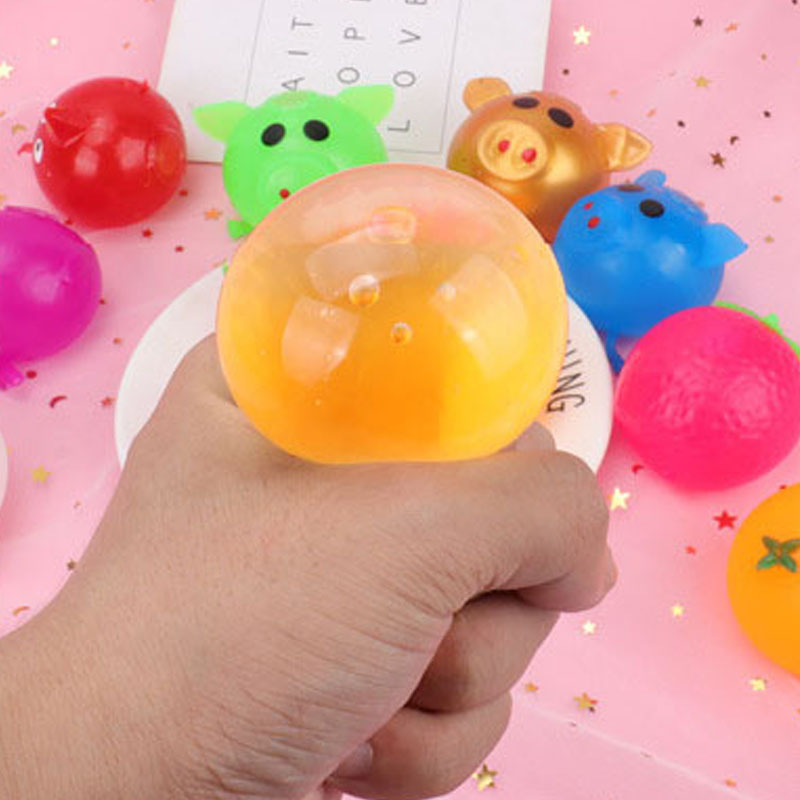 Cartoon venting water balls, creative pranks, pinching fun toys, stress-relieving and venting fruits, stress-relieving pig head venting ball toys detail image 8