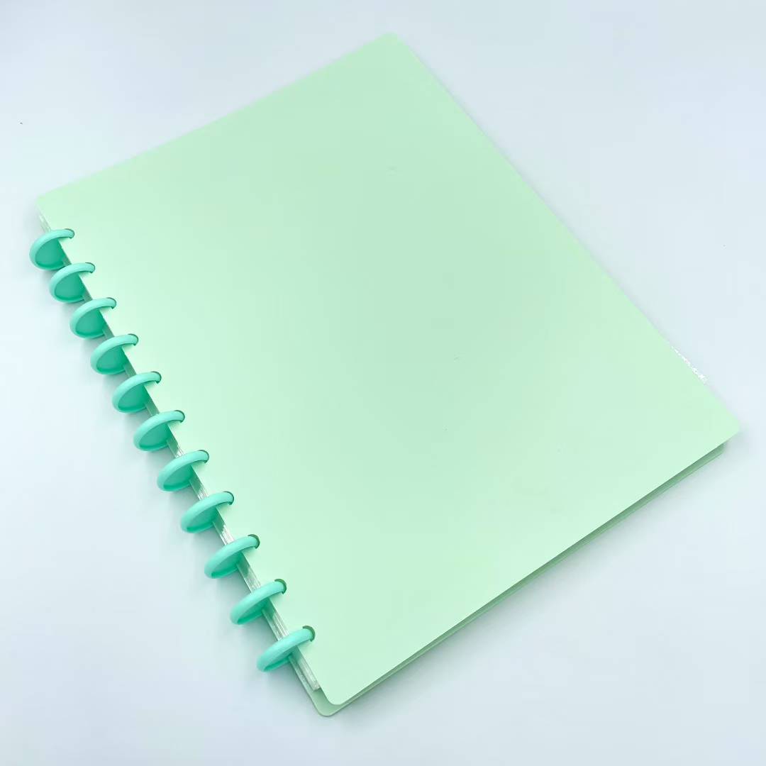 A 20-page A4 mushroom-button information booklet, a great helper for students to store test papers and office materials