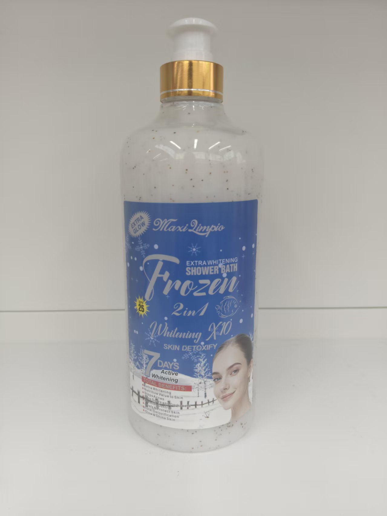 maxi limpio1000毫升大容量沐浴露维生素C滋润磨砂沐浴露白底实物图