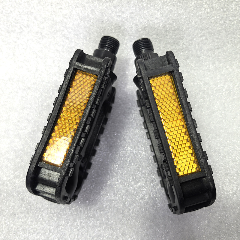 241207 Plastic pedal mountain bike, plastic pedal bicycle, pedal, nylon pedal Item Picture