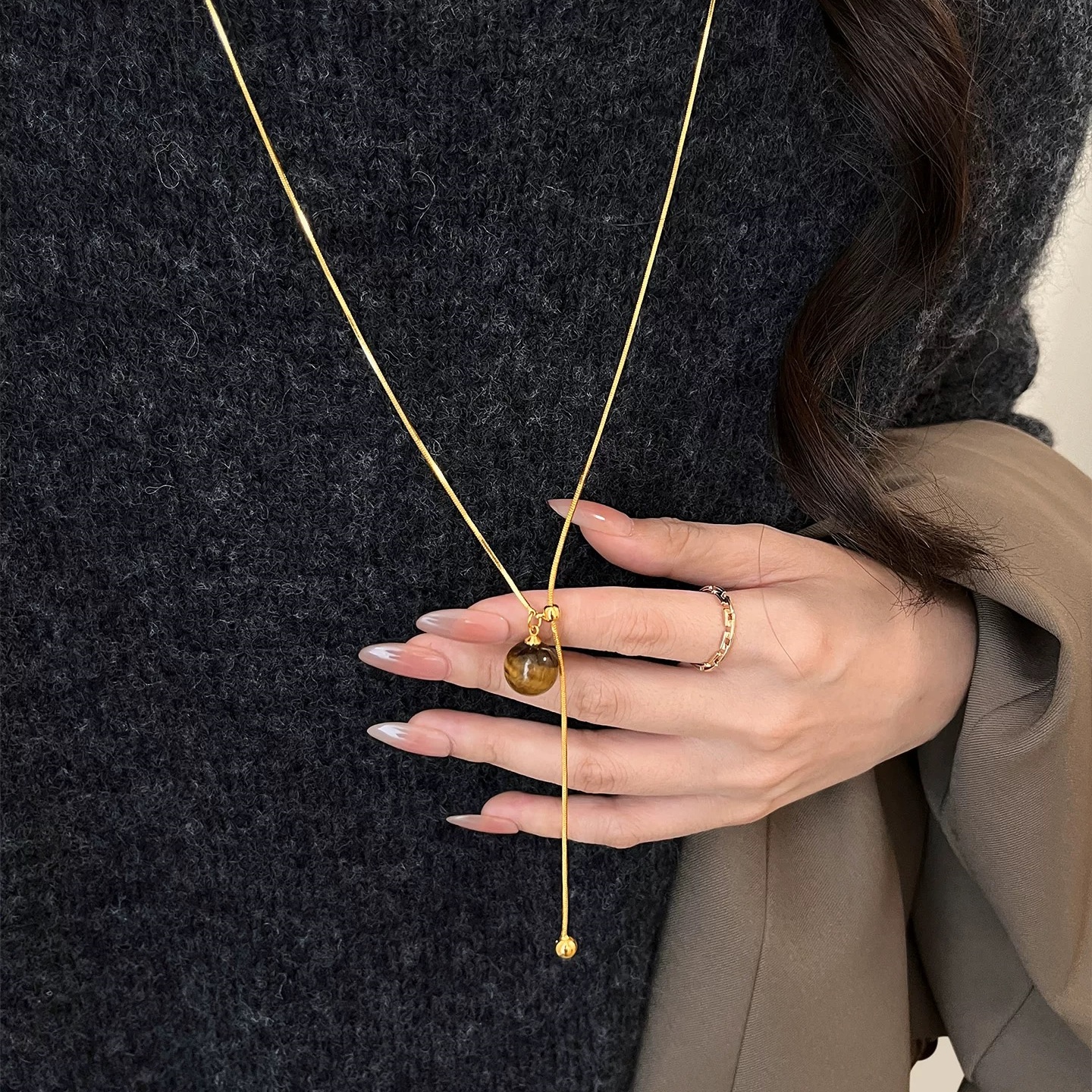 Tiger's eye extended sweater chain, pearl necklace, tassel necklace, natural, niche, high-end, exquisite, fashionable and versatile collarbone chain details Picture