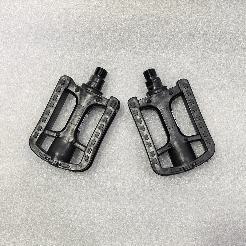 241207 Plastic pedal mountain bike, plastic pedal bicycle, pedal, nylon pedal Application Scenario