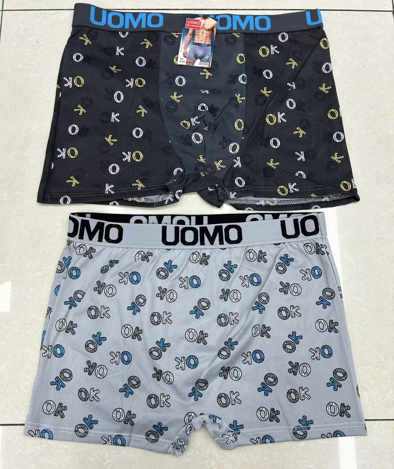 Men's underwear in stock for export to Europe, America and Africa, printed underwear, letter-color contrasting waistband men's briefs Application Scenario