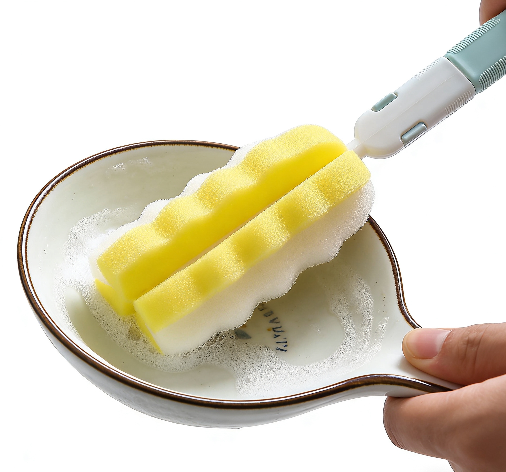 Wholesale of household long-handled cup brushes, foldable baby bottle brushes, detachable sponge cup washers and daily necessities Application Scenario