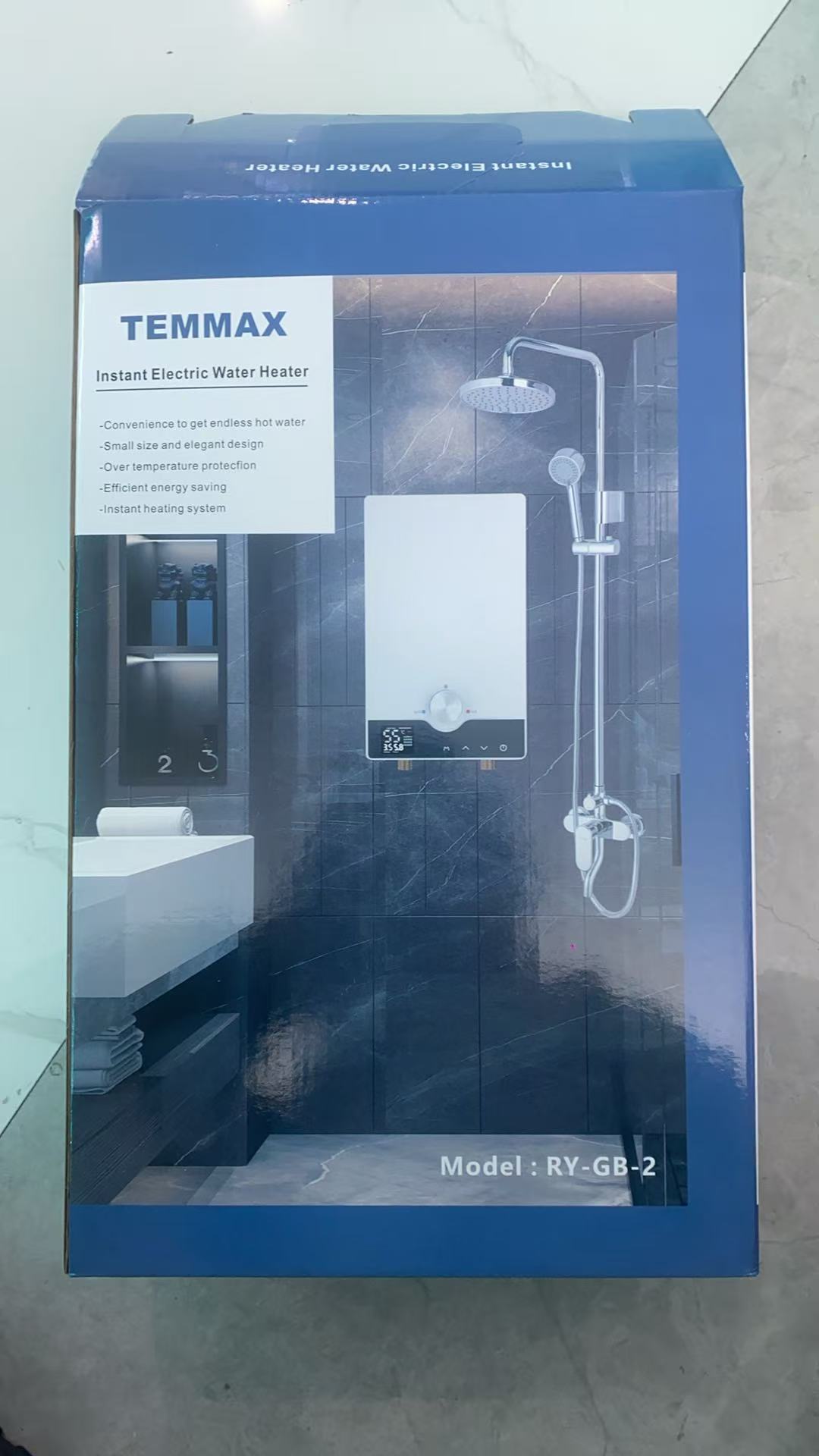 电热水器实物图