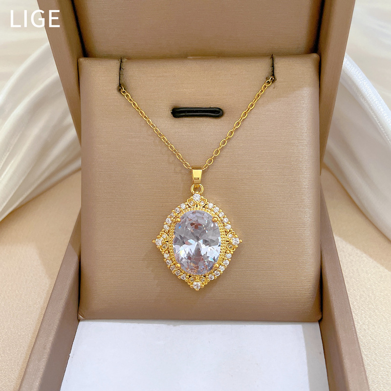 【 Titanium Steel 】 Necklace and earring set, light luxury heavy Industry, Oval Full diamond, personalized and elegant banquet earrings and necklaces Application Scenario