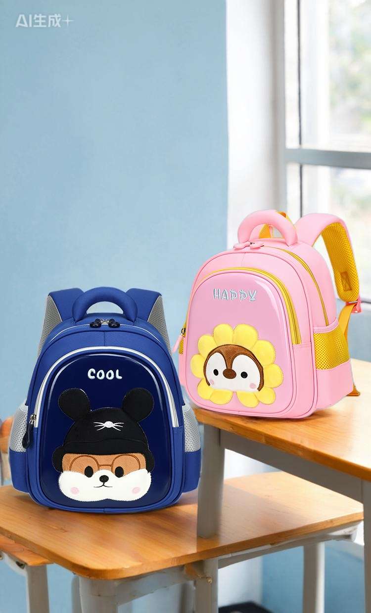 幼儿园 一年级小学生卡通可爱书包
大尾猫男女时尚减负双肩包