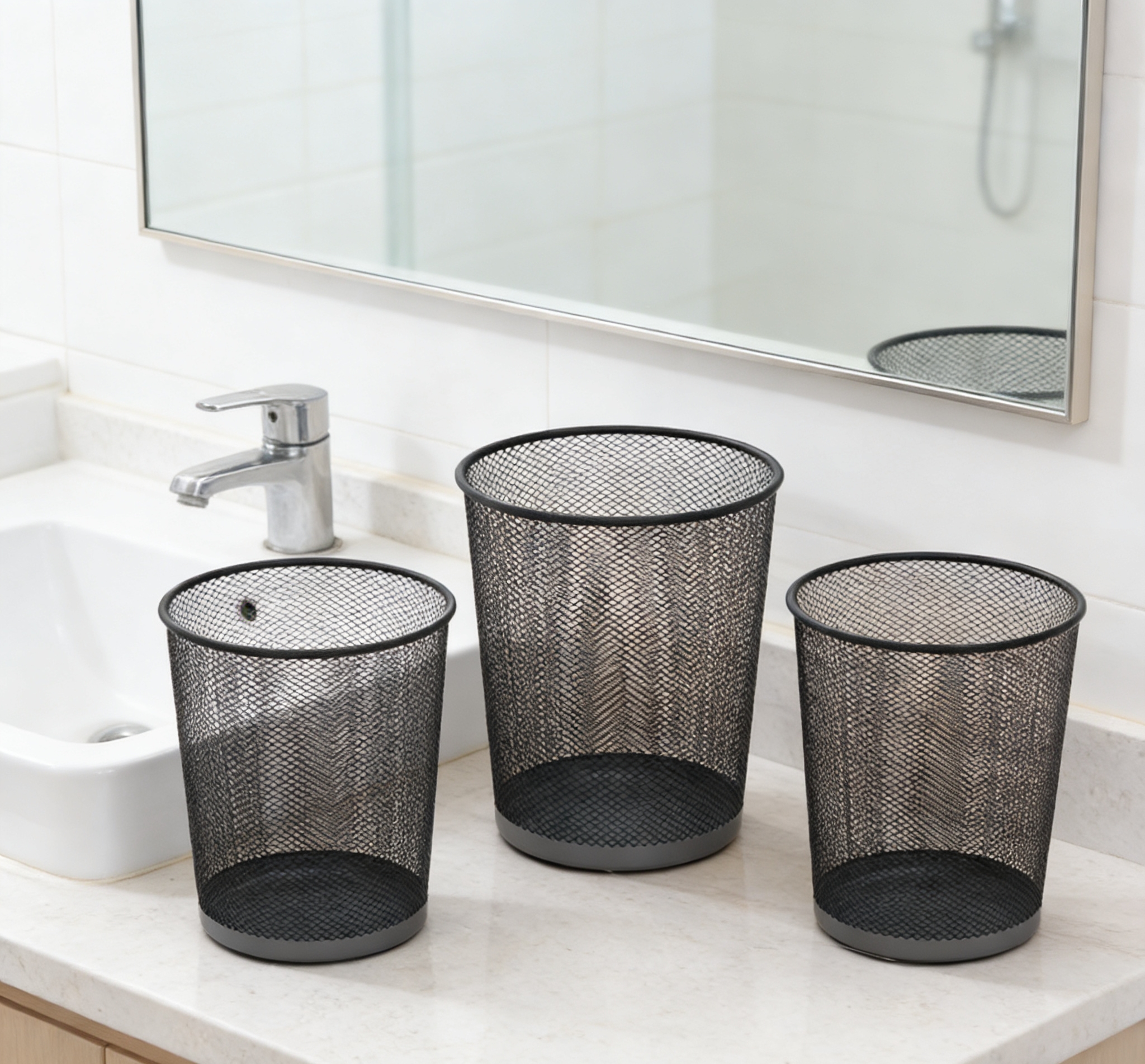 Ironwork grid trash can, hollowed-out storage bucket for living room, kitchen and bathroom Specification image