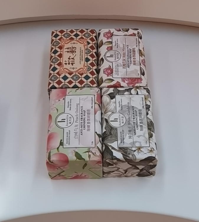 韩方莉除螨香氛研磨皂1