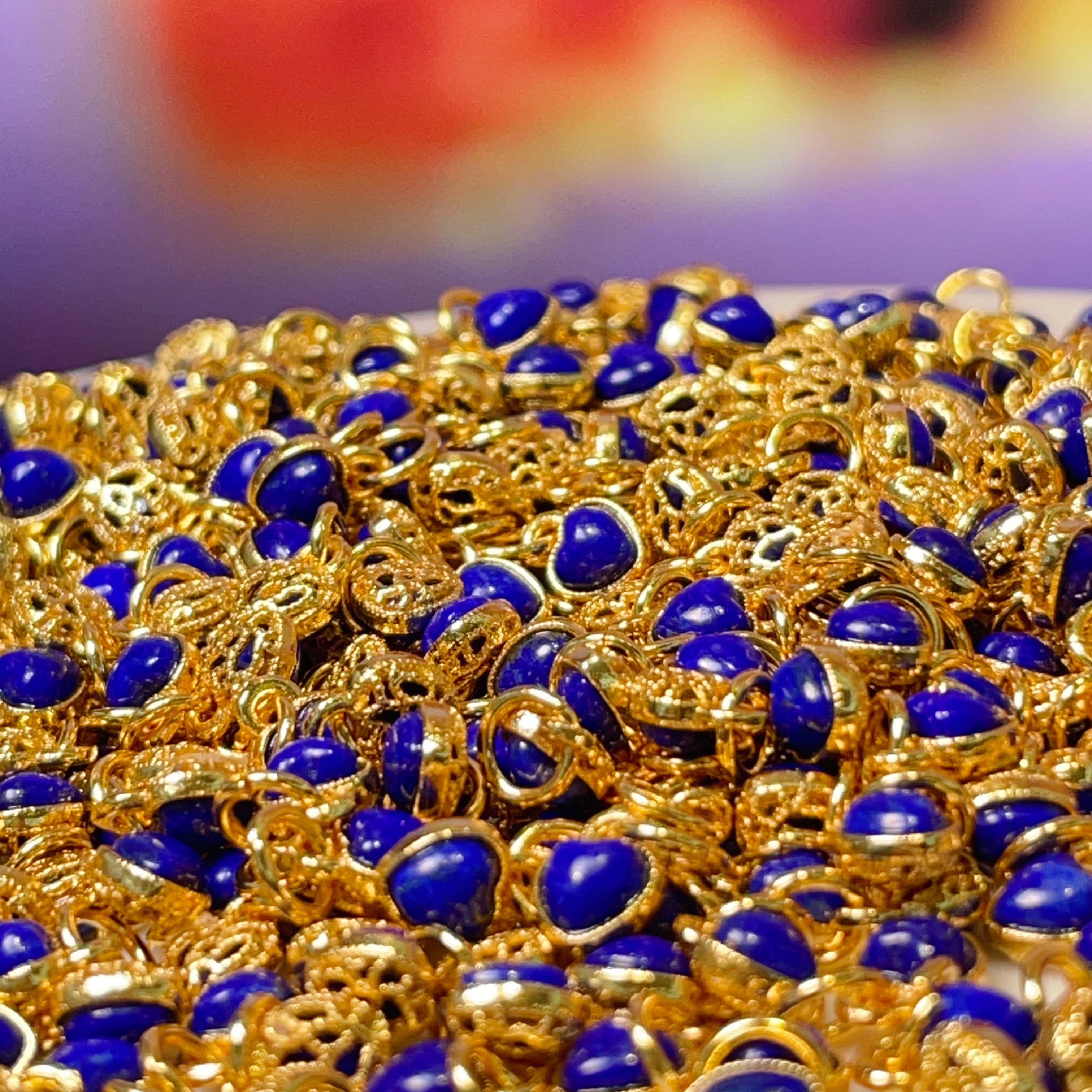 Lapis lazuli peach heart-shaped drip diy jewelry accessories, crystal accessories, traditional sand gold accessories, copper-plated real gold, high color retention Item Picture