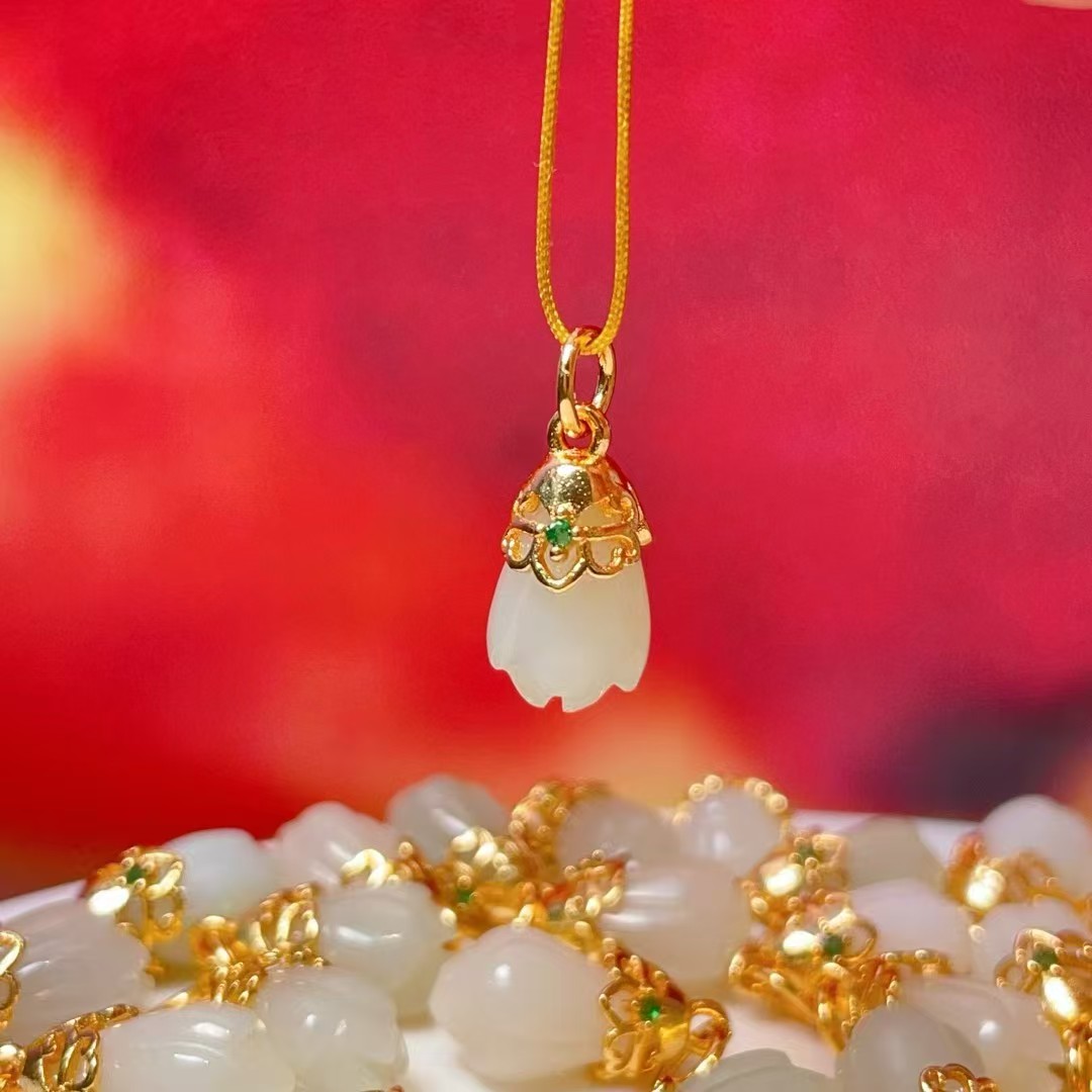 Hotan magnolia flower drip diy jewelry accessories, crystal accessories, traditional sand gold accessories, copper-plated real gold, high color retention