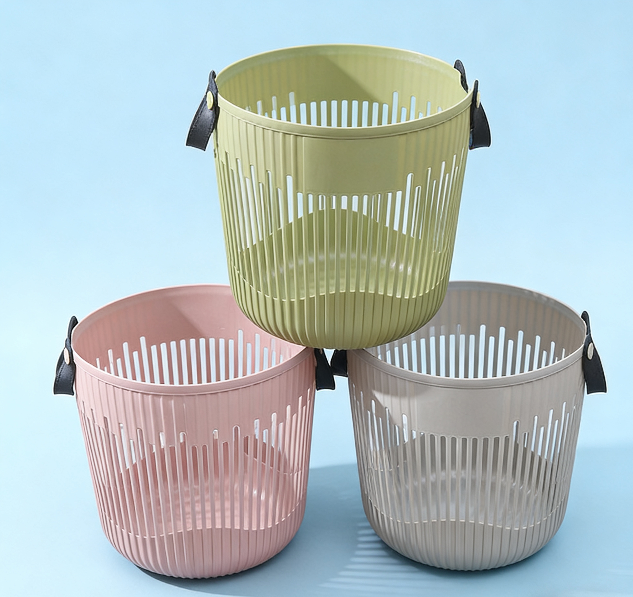 Bathroom hollowed-out dirty clothes basket, bathroom bath products storage basket, multi-functional hollowed-out storage basket, bedroom clothes storage basket wholesale Specification image