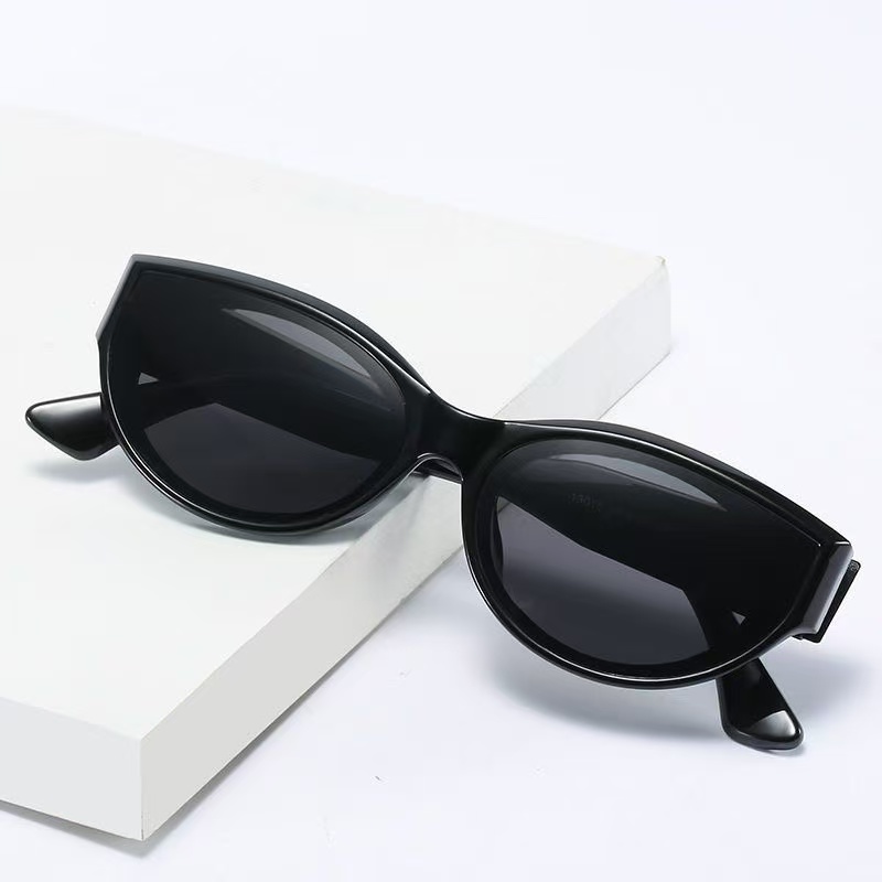 2025欧美复古多巴胺穿搭粉色果冻墨镜y2k千禧风多巴胺防紫外线太阳镜