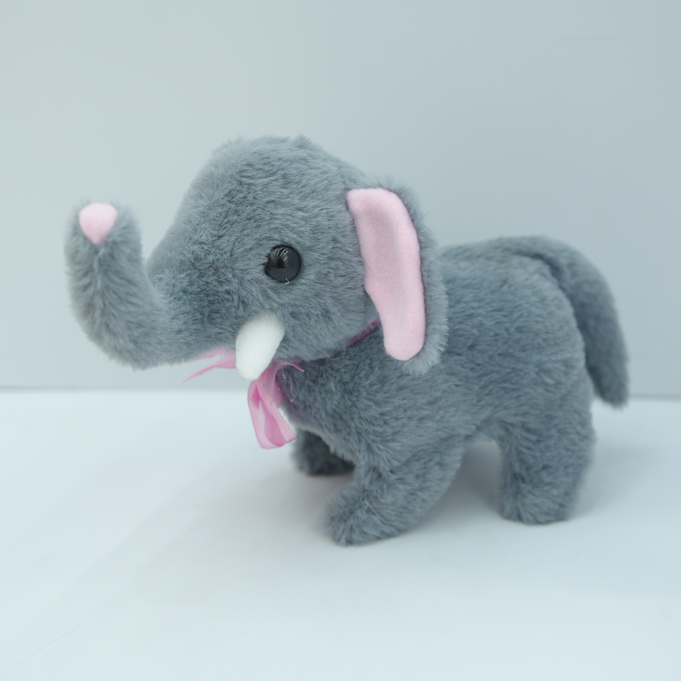 毛绒公仔、玩偶、娃娃实物图