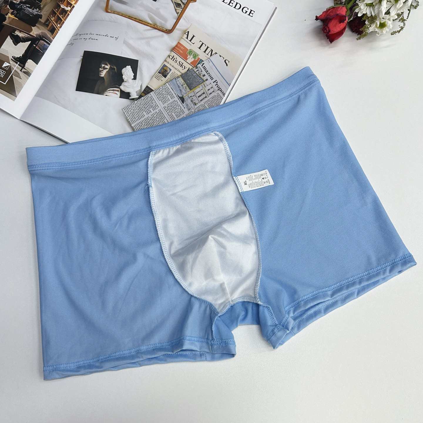 Mid-waist men's underwear for export to the Middle East and South America is comfortable and breathable. Men's briefs are available for customization. Men's underwear in stock Application Scenario