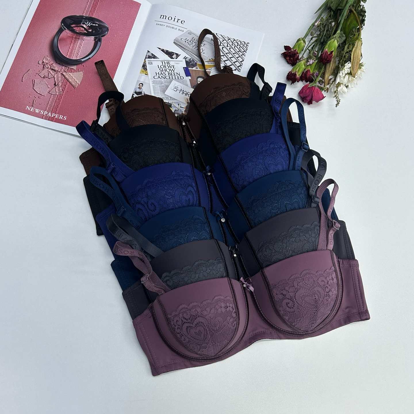 Export of women's bras to Europe, America, the Middle East and South America, women's bras with underwire, sexy gathering women's underwear, large breast top collection accessory breast adjustable lace bras, order styles of women's bras details Picture