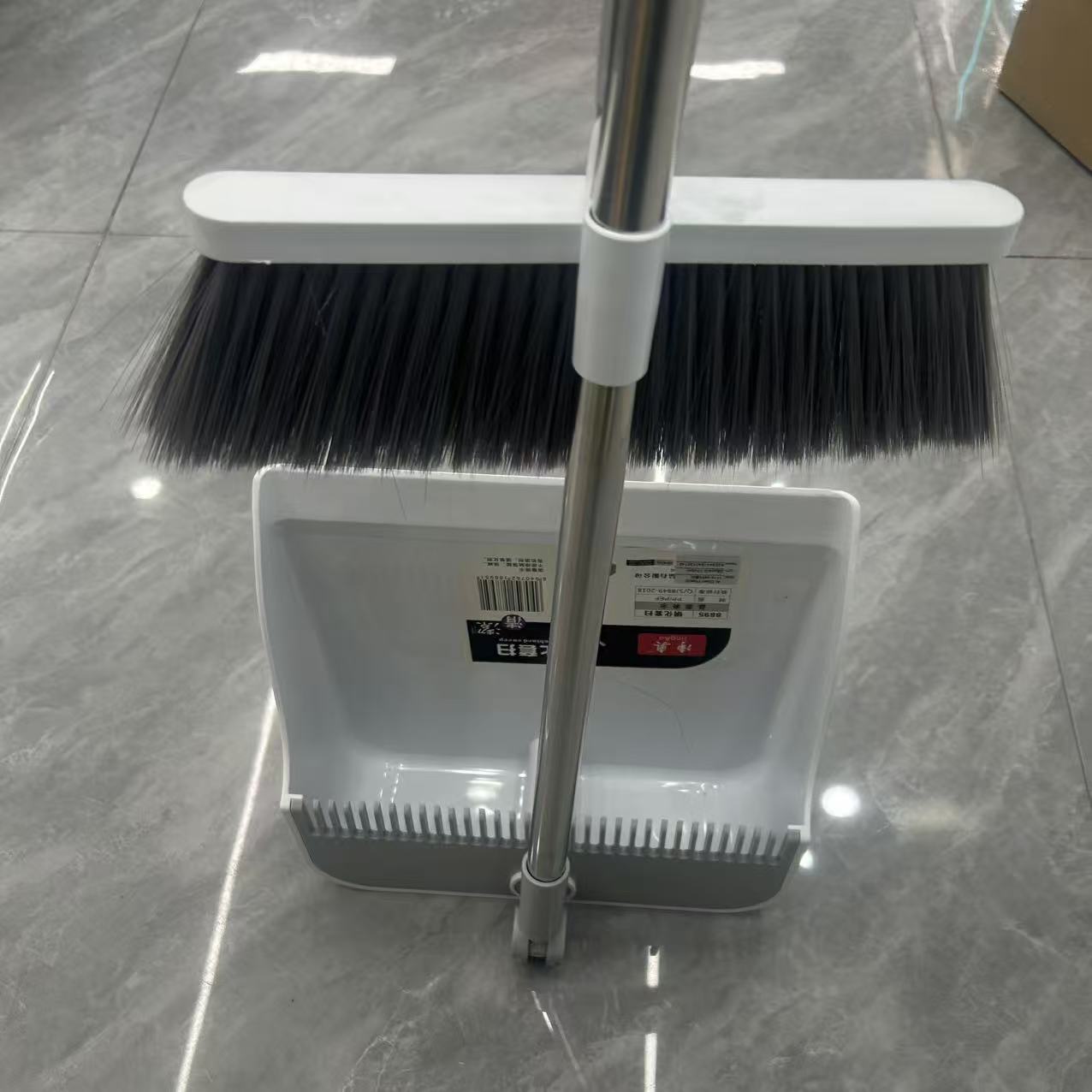 Broom and dustpan set for home cleaning, thickened large size, windproof and non-stick to hair, broom teeth, water scraper, sweeping wonder details Picture