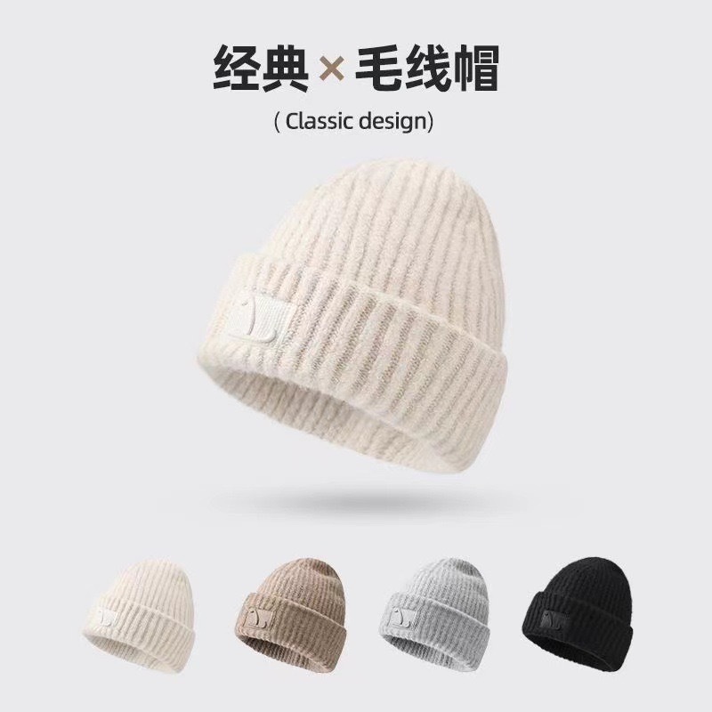 Large-head, thick woolen cap for children, loose and warm in autumn and winter, pile cold cap, big face makes the face look better, small knitted ear protectors Specification image