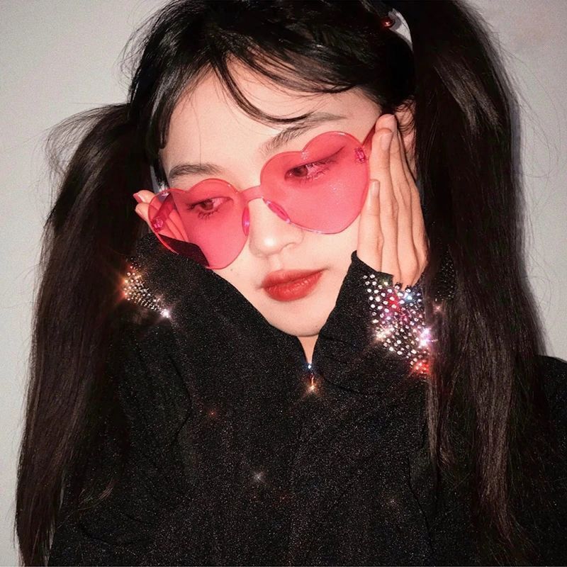 一体千禧ins爱心果冻多巴胺辣妹太阳镜女士无框墨镜男女