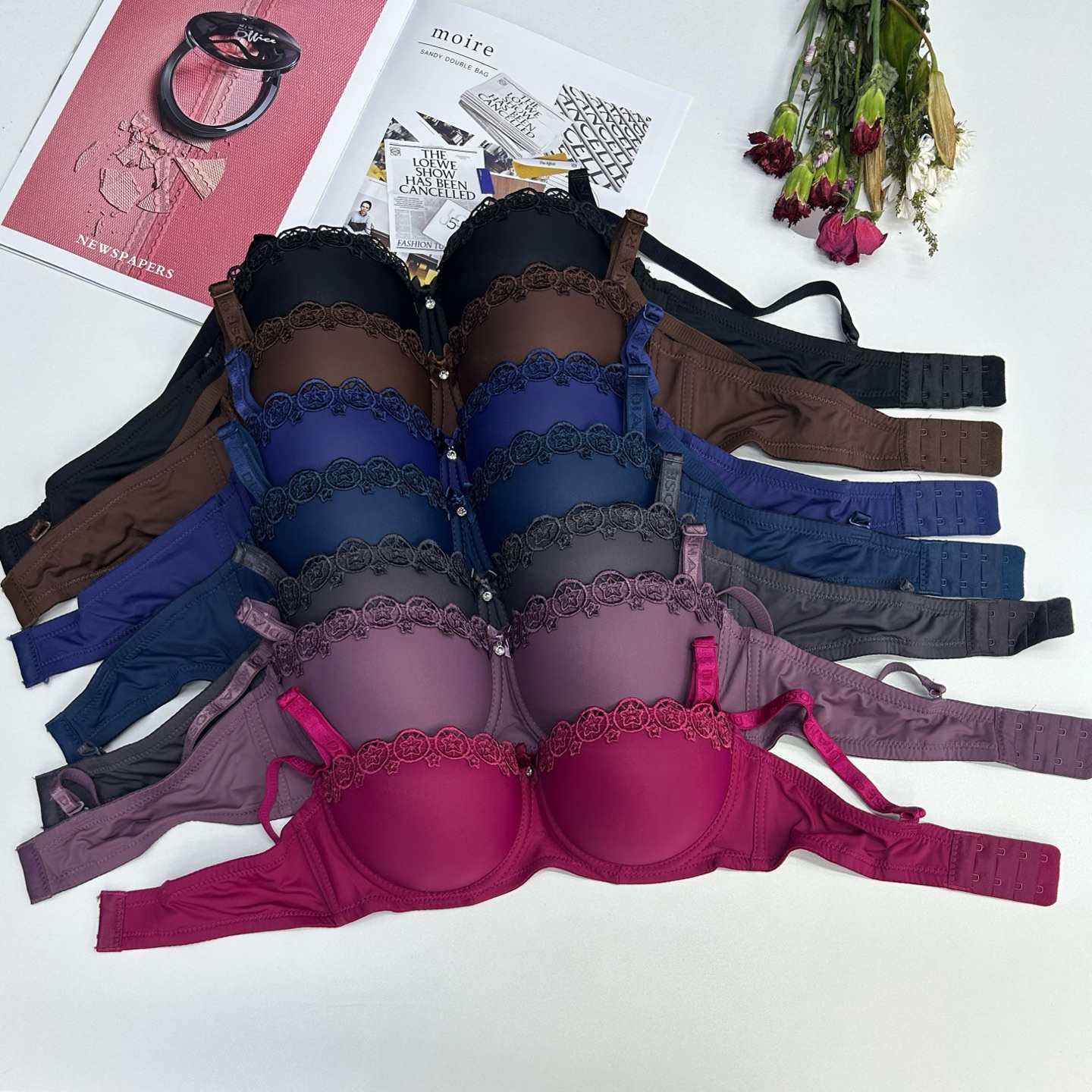 Export of women's bras to Europe, America, the Middle East and South America, women's underwear with underwire, sexy gathering women's underwear, large breast top collection accessory breast adjustable lace bra order style women's bras details Picture