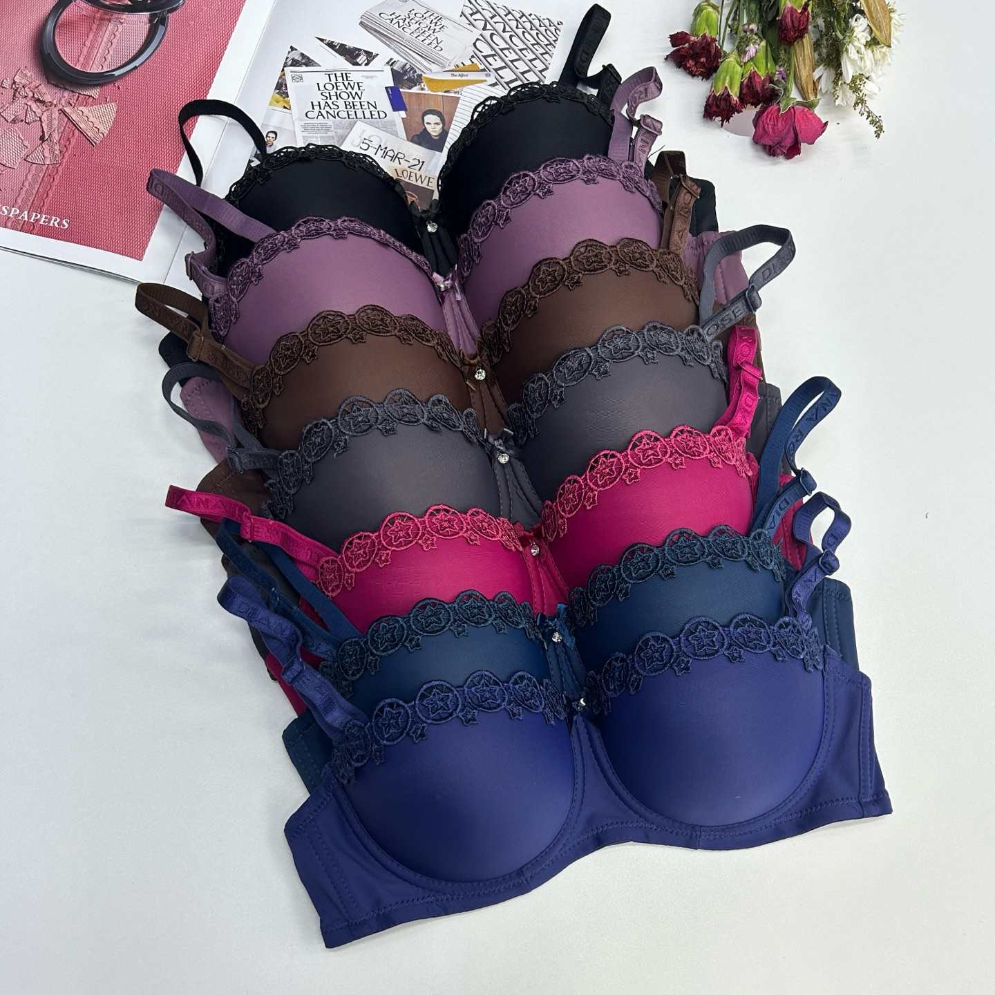 Export of women's bras to Europe, America, the Middle East and South America, women's underwear with underwire, sexy gathering women's underwear, large breast top collection accessory breast adjustable lace bra order style women's bras full figure