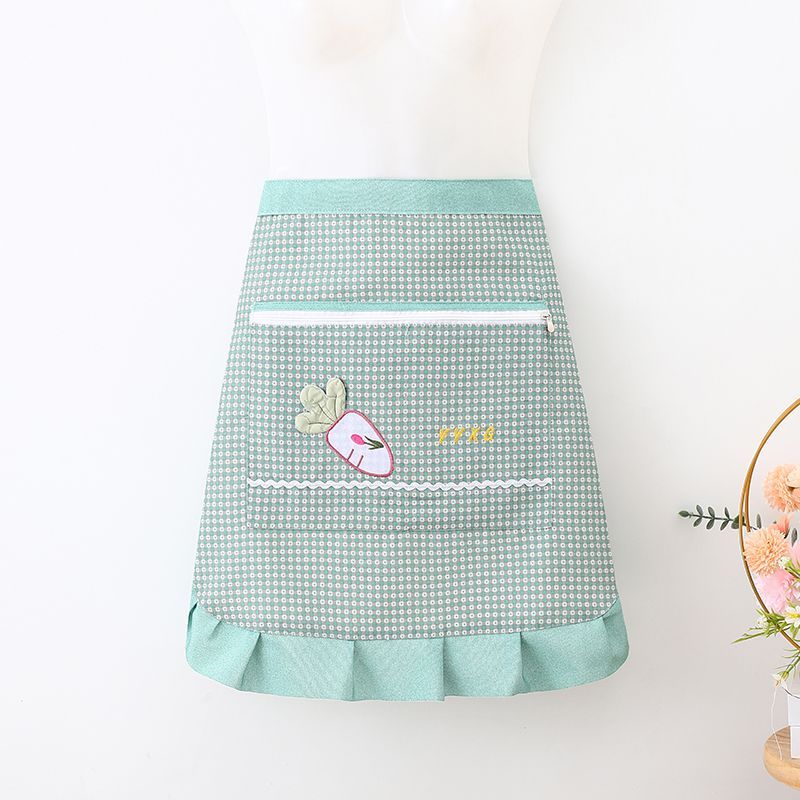 Korean cartoon half-length apron, kitchen, household, stain-proof, dust-proof, wear-resistant, women's cooking waist, catering, pet store, breathable canvas work clothes Application Scenario