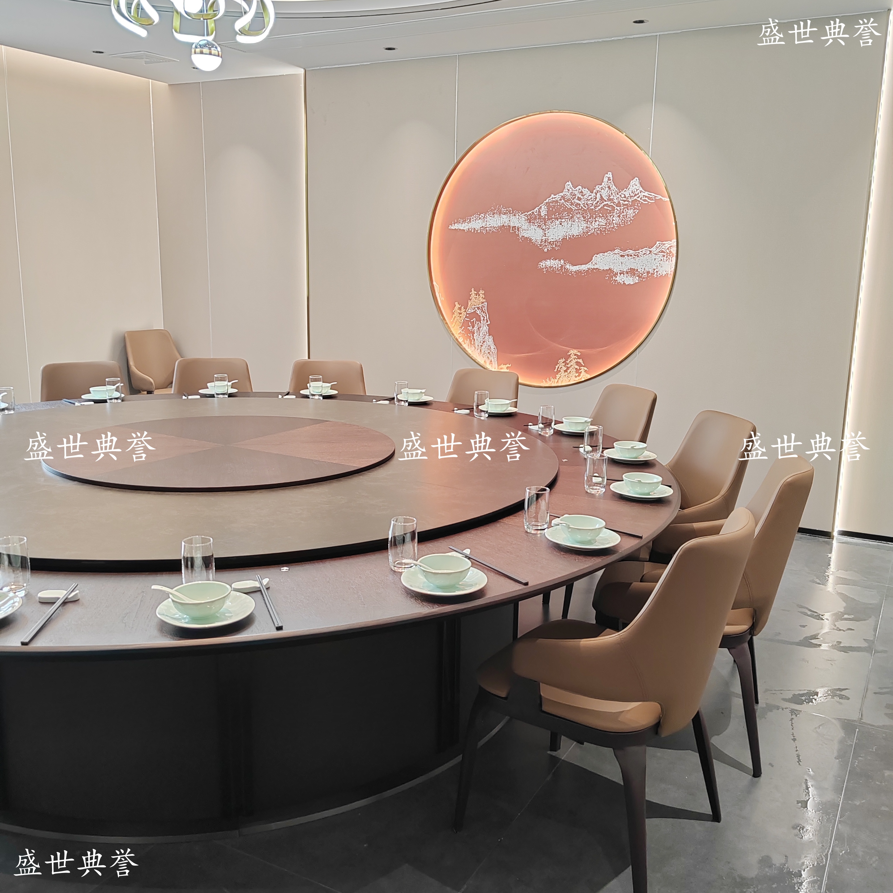 滁州宴会中心电动餐桌椅餐厅包厢现代轻奢餐椅院子餐厅山野风椅子