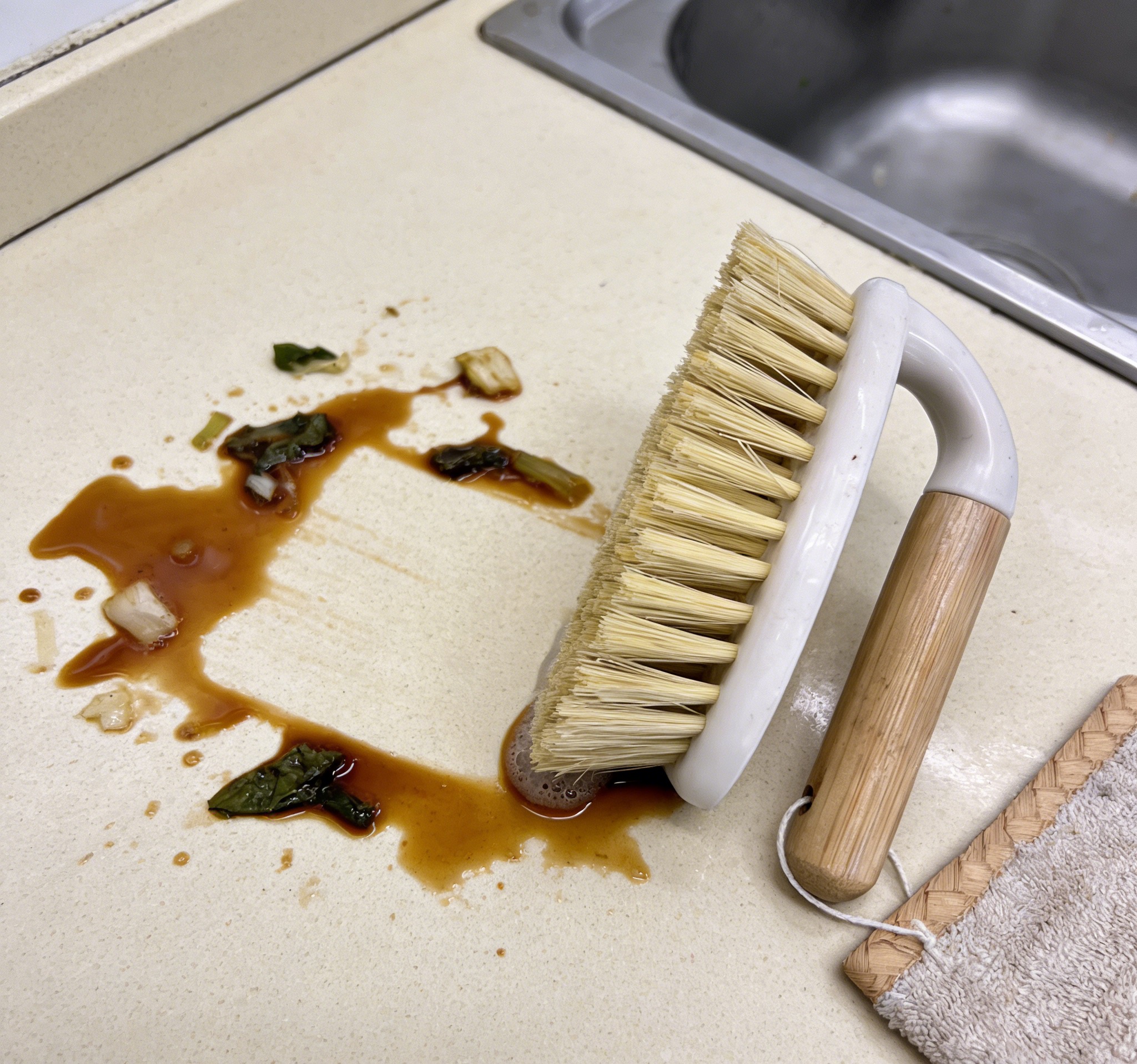Bamboo and wood handle multi-functional cleaning brush, kitchen dish brush, pot brush, natural bristles for easy cleaning Specification image