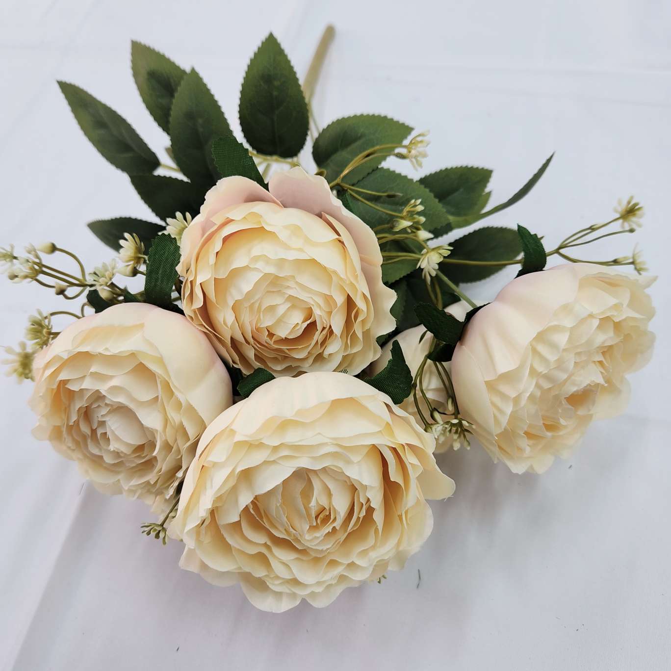 7-bud rose office simulation rose cultural gardening crocheted bouquet simulation flower Item Picture