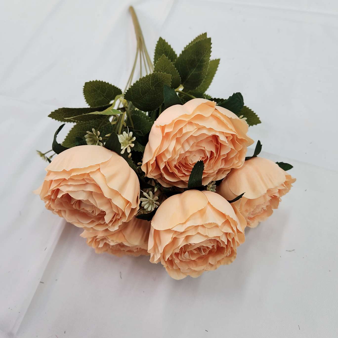 7-bud rose office simulation rose cultural gardening crocheted bouquet simulation flower detail image 5