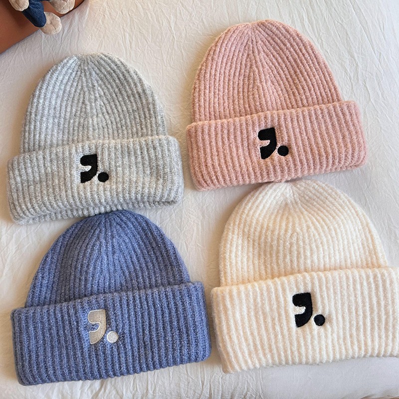 Korean-style knitted woolen hats for children to keep warm in autumn and winter, thickened and face-enhancing. Small cold hats are versatile and trendy details Picture