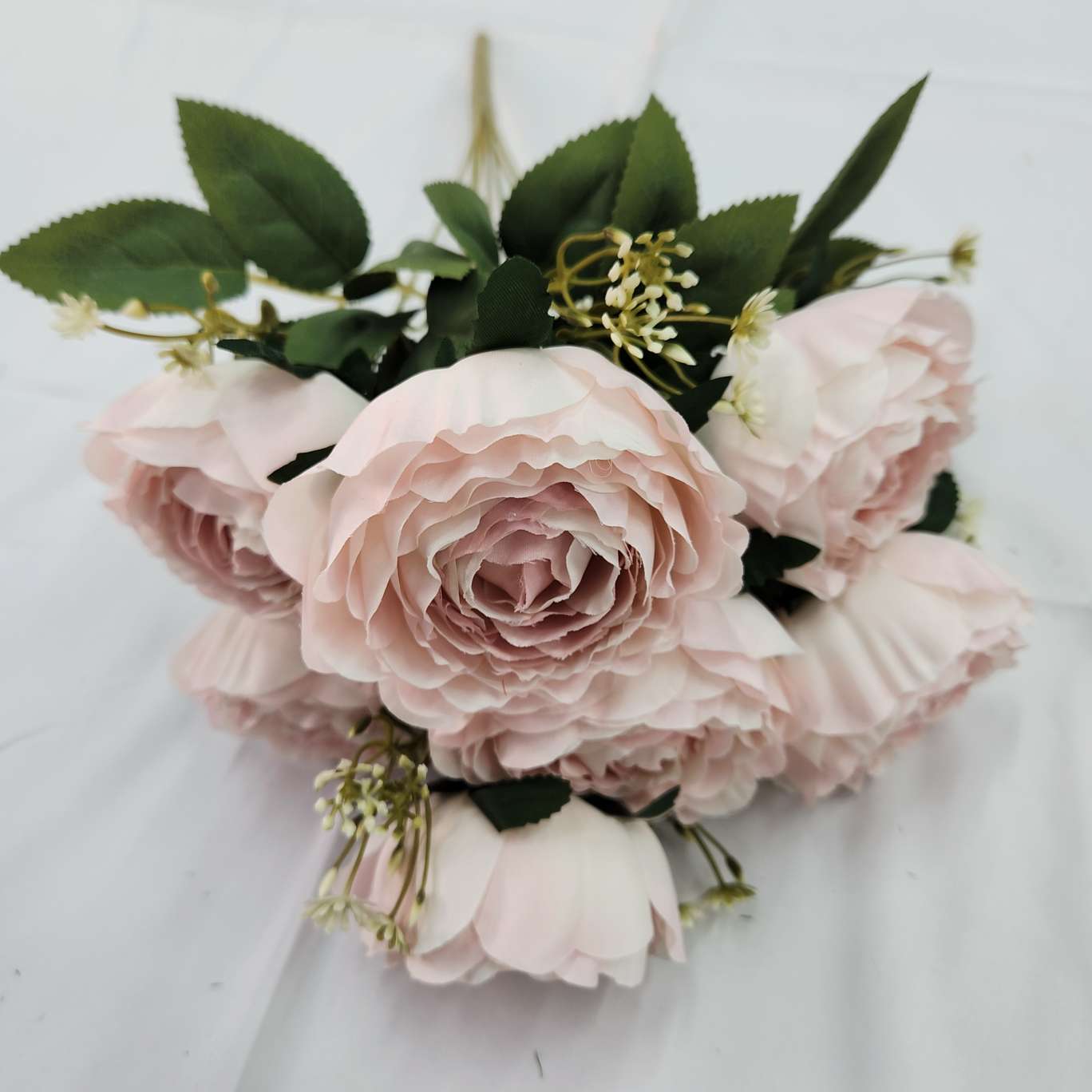7-bud rose office simulation rose cultural gardening crocheted bouquet simulation flower detail image 4