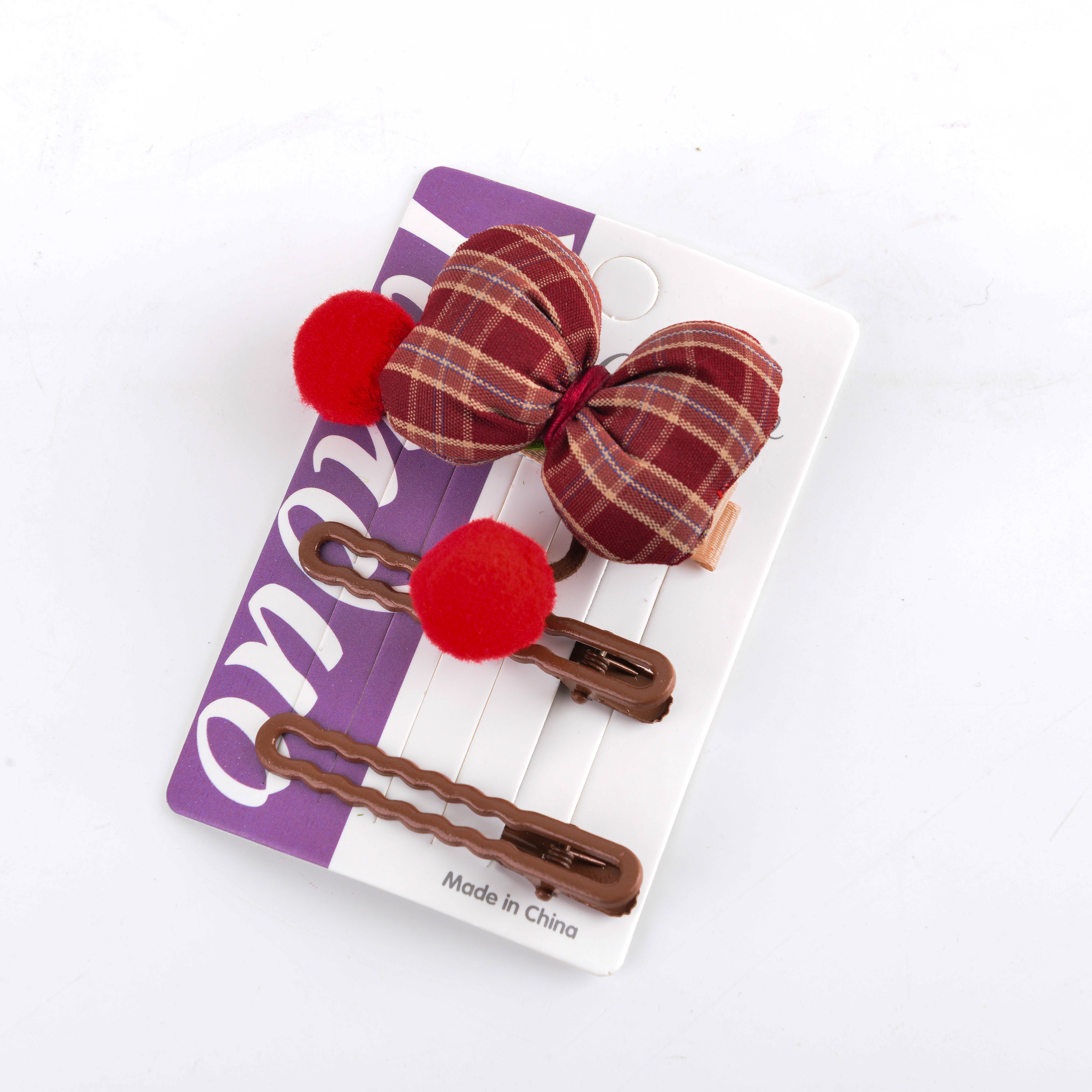 Wholesale of new hair accessories: Fashionable girls, children, students, small bow pom-poms, a pair of clips, sweet bangs clips Application Scenario