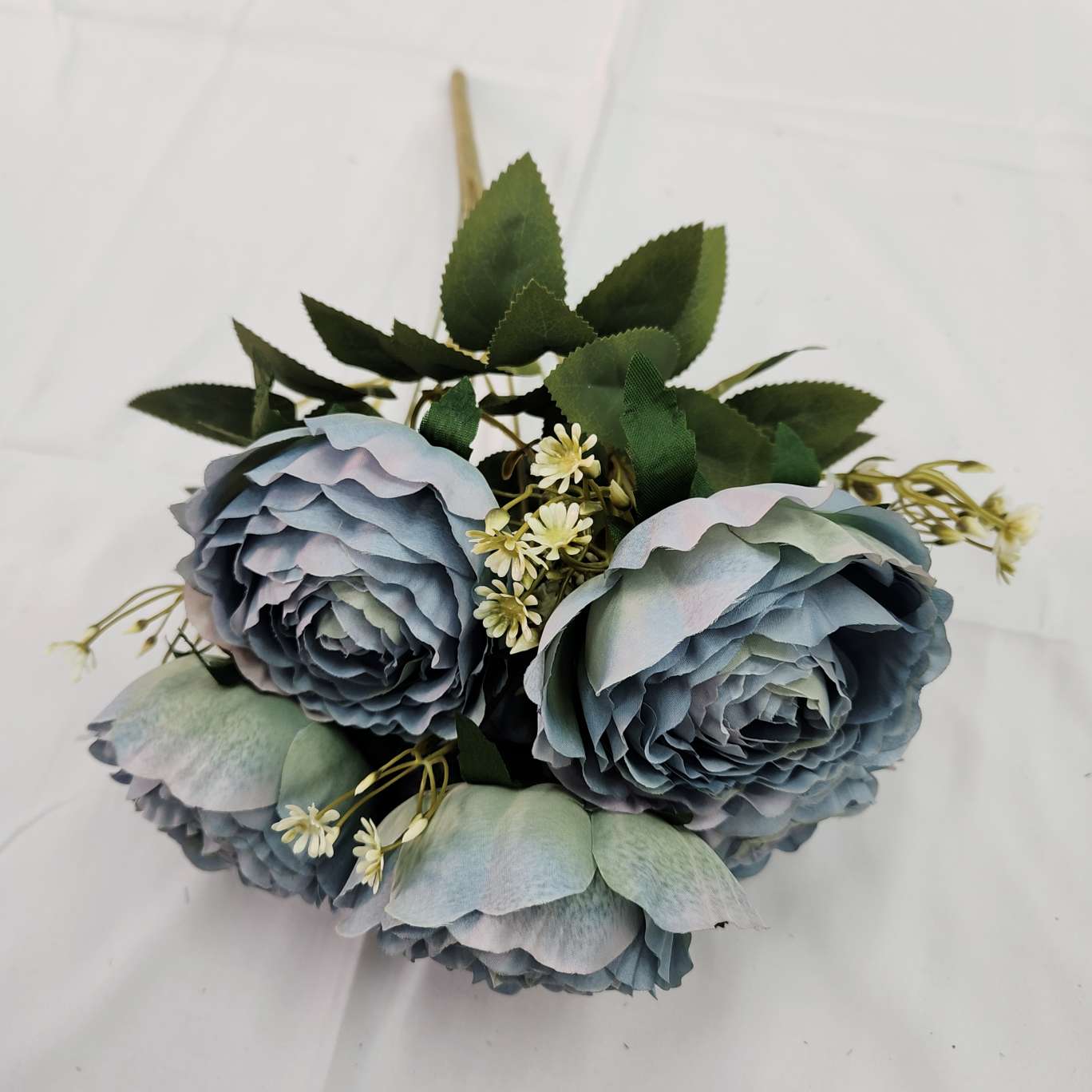 7-bud rose office simulation rose cultural gardening crocheted bouquet simulation flower detail image 10