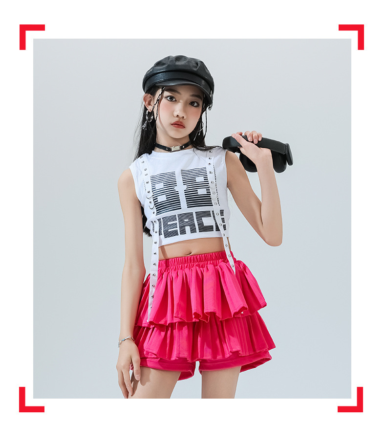 童表演服实物图