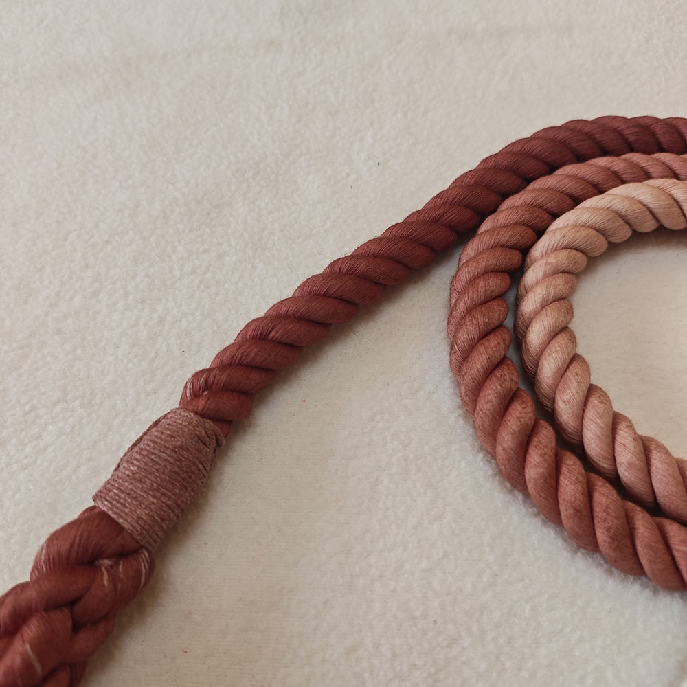 Handmade segment dyed woven dog training leash available in 8 colors Item Picture