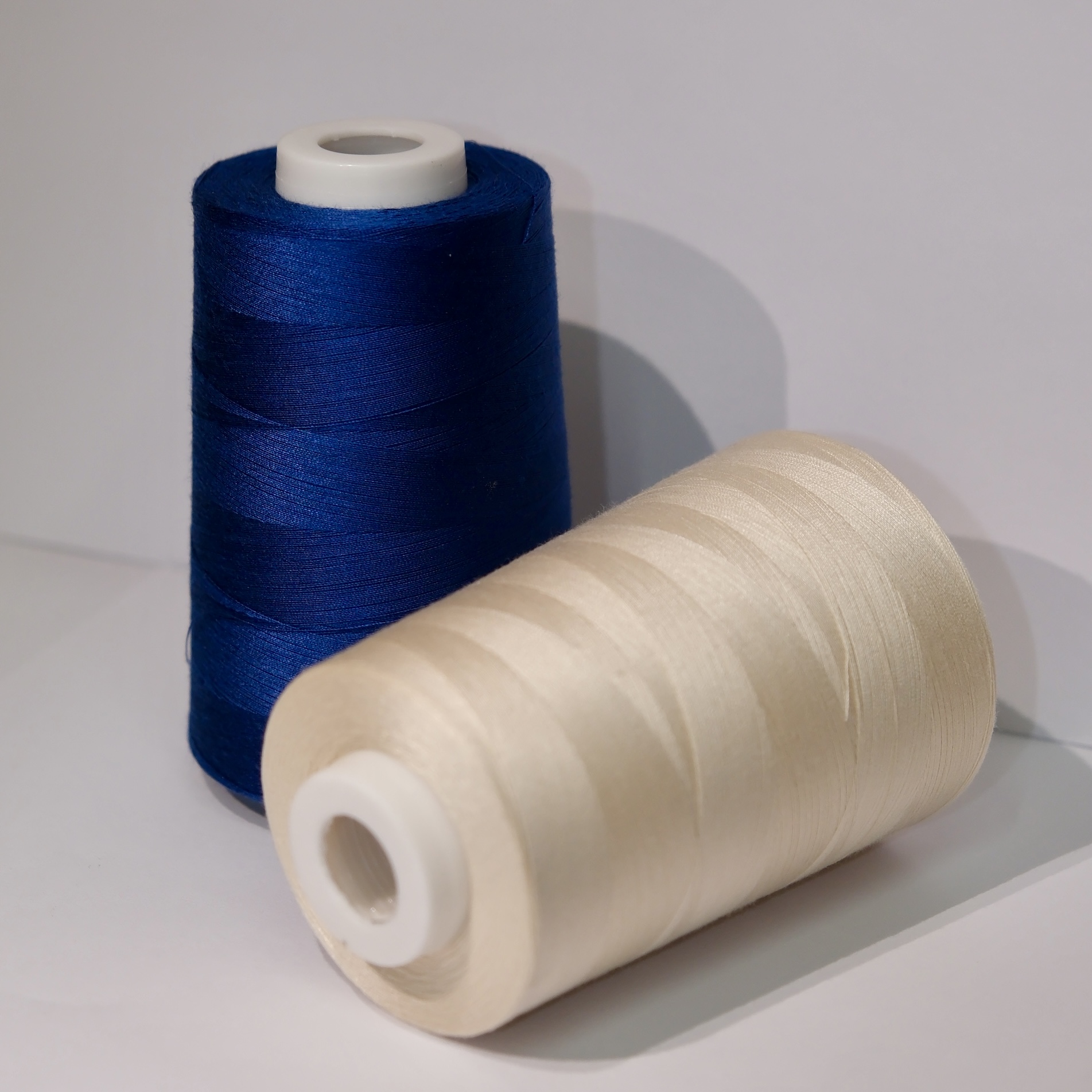 Chiba brand 40S/2 polyester sewing thread 4000Y specification color can be customized details Picture