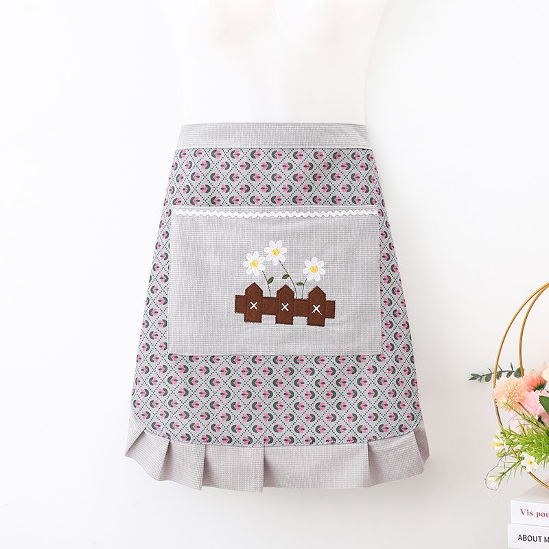 Apron with diamond-patterned floral embroidery, home canvas for cooking, kitchen, waist, half durable, stain-resistant, breathable work clothes, fashionable half apron Application Scenario