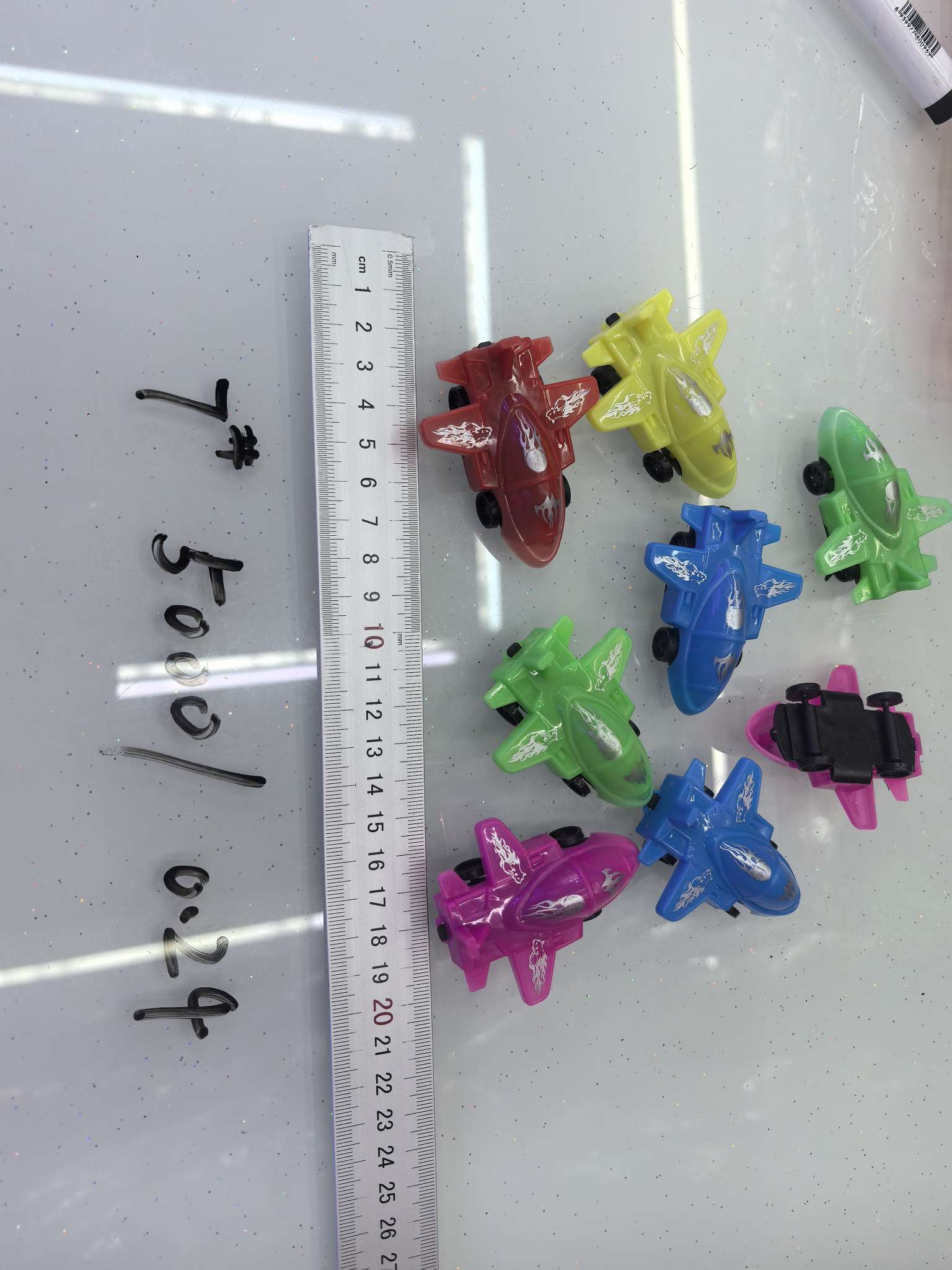 滑行直升飞机，滑行玻璃飞机，款式多多颜色随机细节图