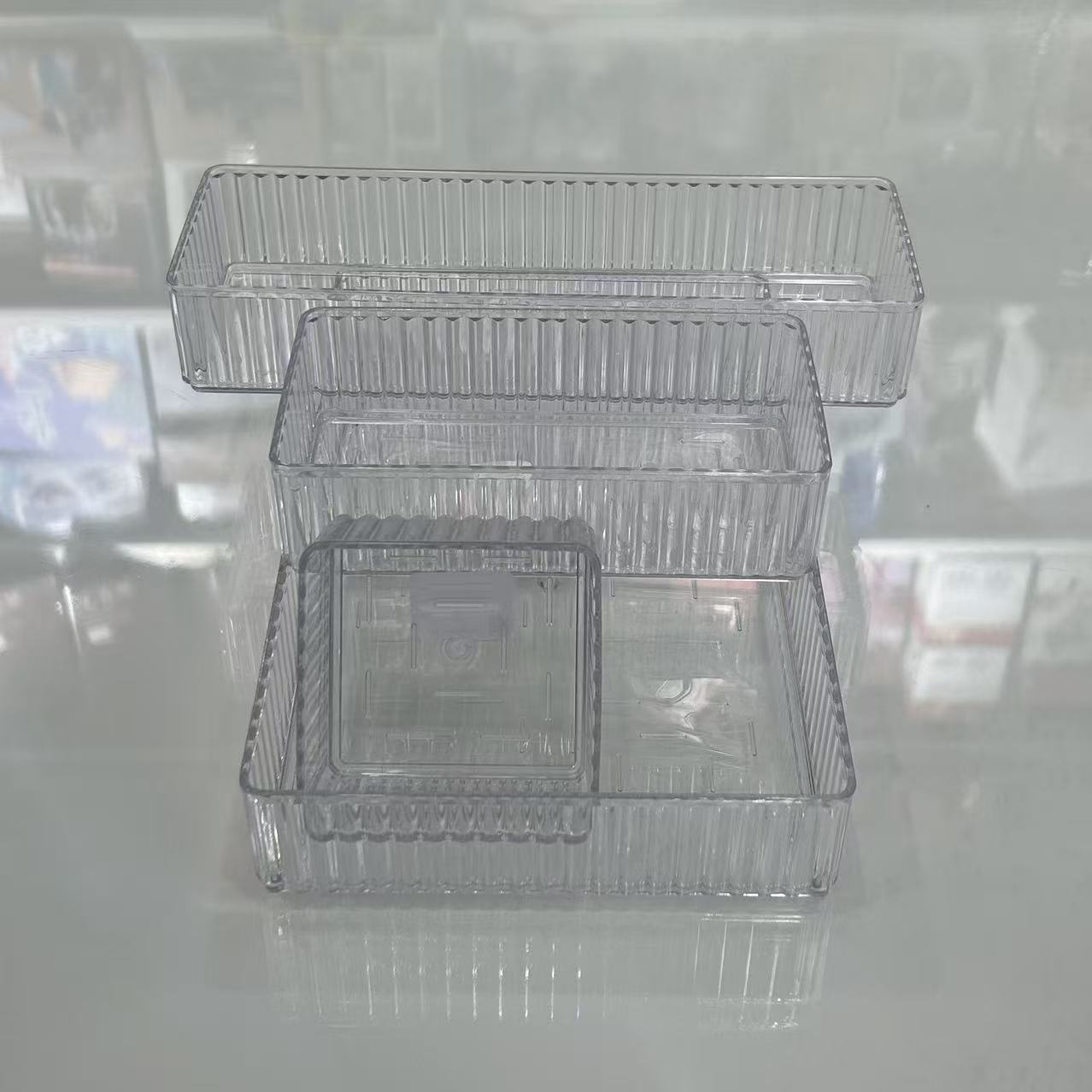 Multi-functional transparent plastic storage box, home desktop cosmetics organization and storage box, storage box organization rack Specification image