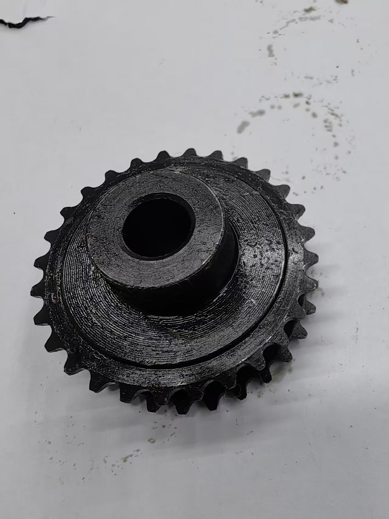 Ultrasonic lace machine main shaft reverse sprocket motor, double-row sprocket with material wheel, synchronous gear, Changzhou lace machine sprocket with material gear lace machine original factory parts details Picture