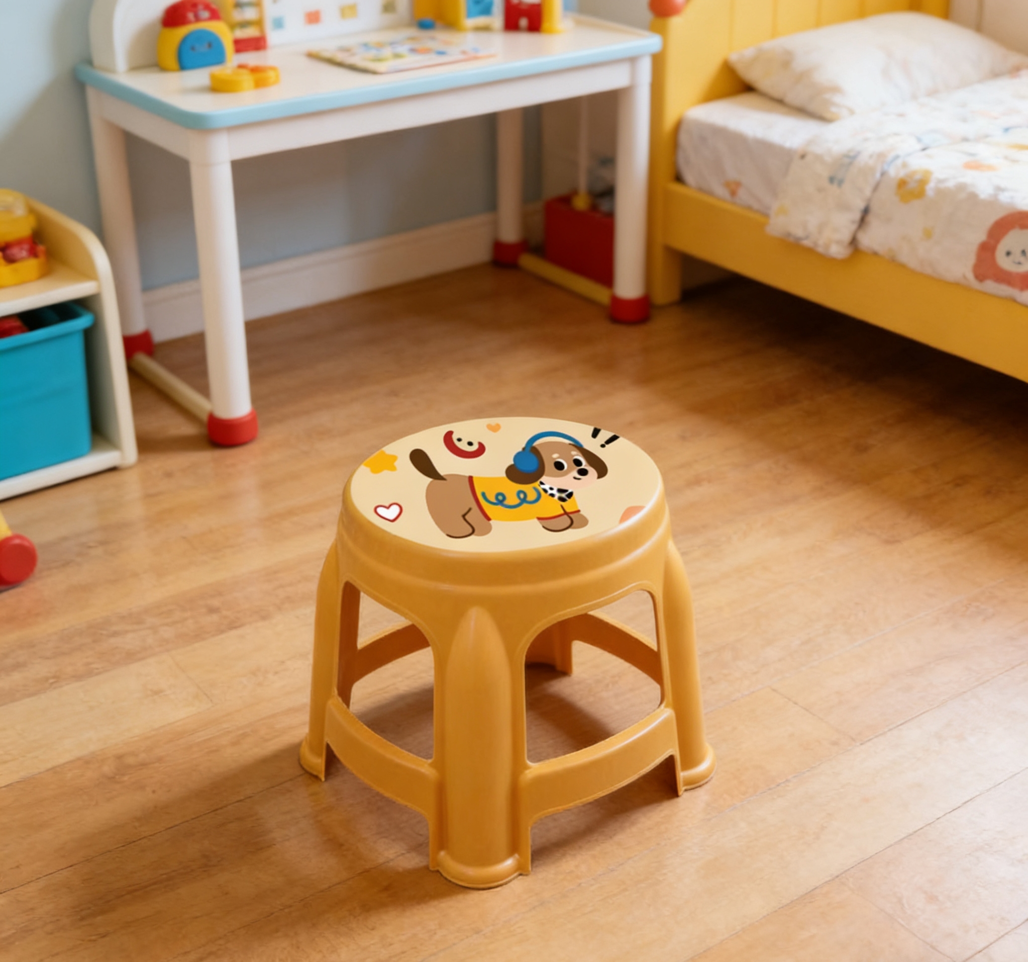 Cute and fun dog plastic round stool, children's home anti-slip small stool, cute and fun dog pattern plastic stool, baby anti-slip low stool, round stool, cartoon dog printed plastic stool, home thickened children's round stool wholesale Item Picture