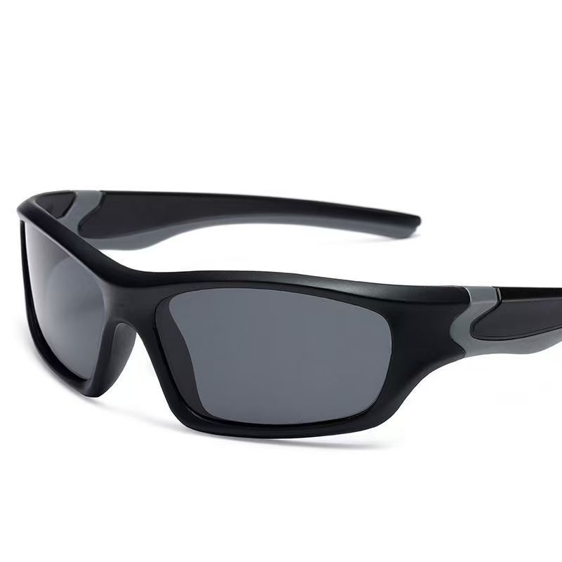 智能眼镜拍摄/运动/眼镜挂脖绳/ai眼镜/vr产品图