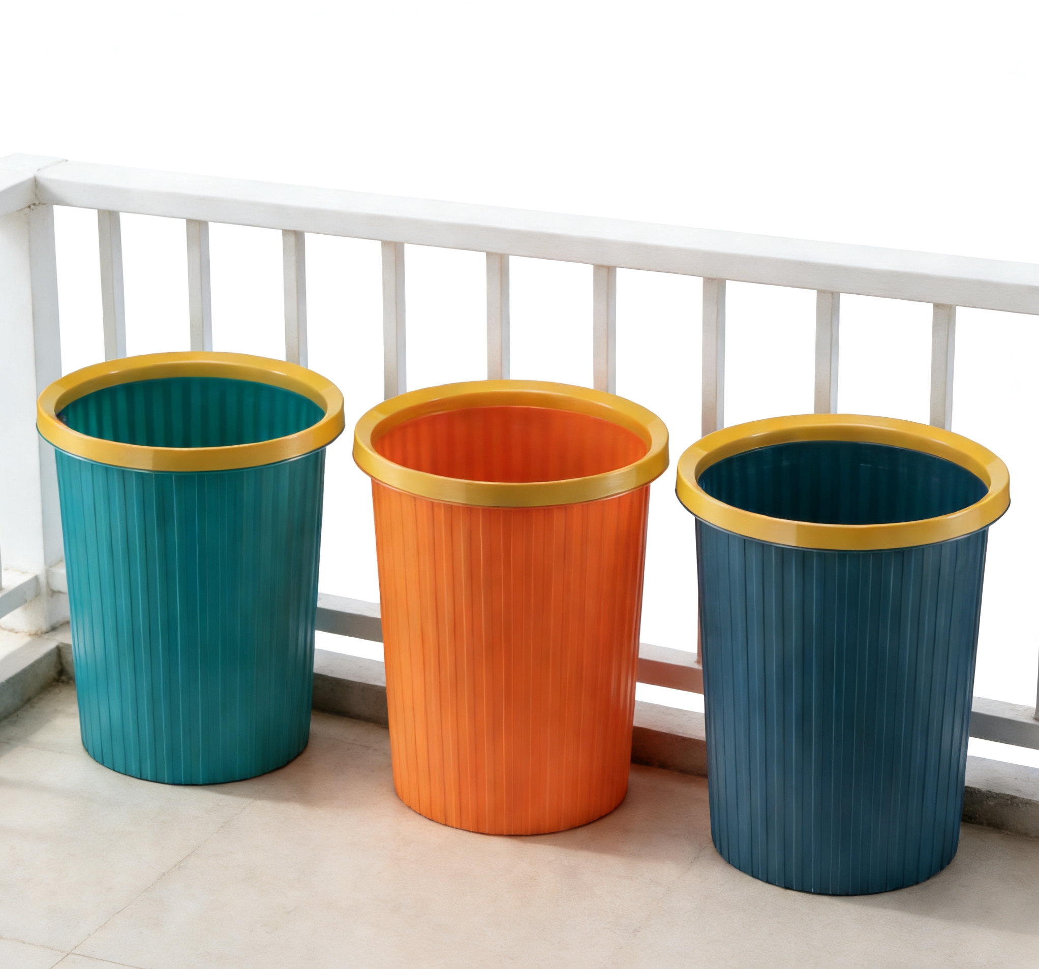 垃圾桶/垃圾桶收纳桶/笑脸垃圾桶/不锈钢垃圾桶带盖/垃圾篓产品图