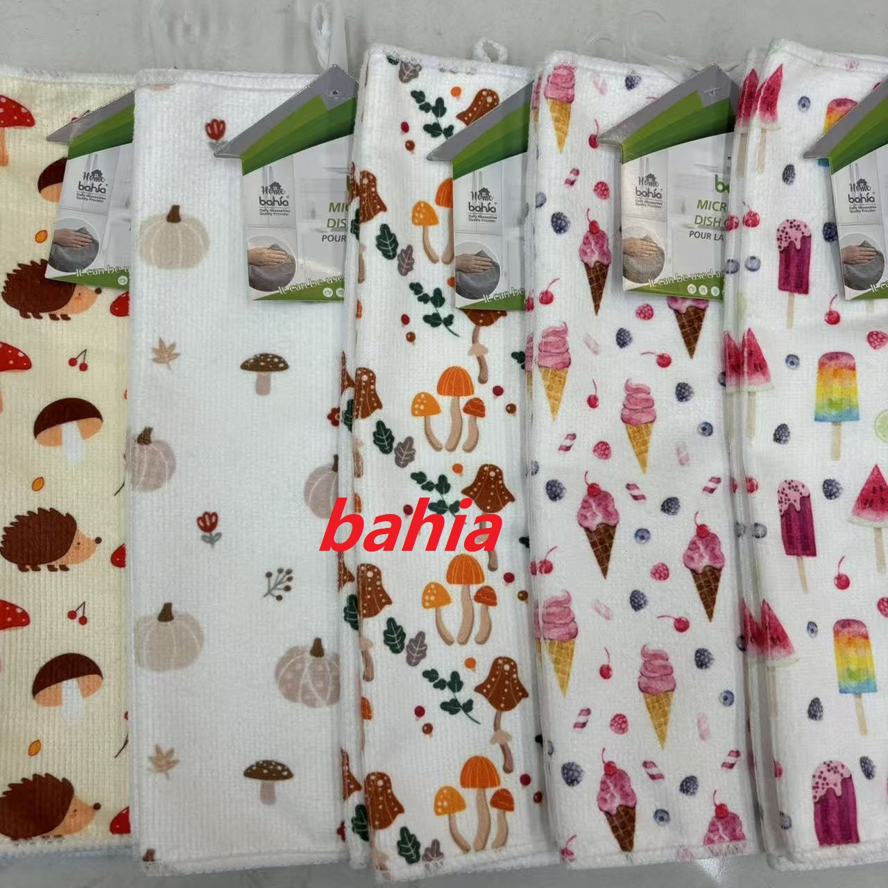 Two sets of digital printed tea towels, 30*30cm, cleaning cloths, multi-functional cleaning cloths, and dishwashing cloths bahia