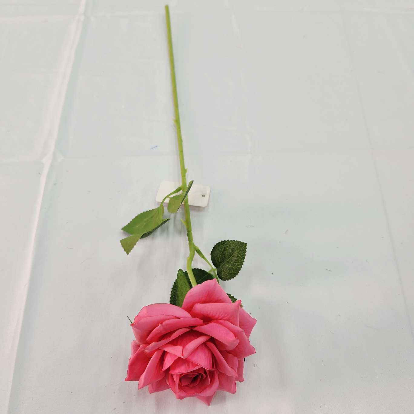 Single-stem corner rose office simulation rose, cultural horticulture simulation flower arrangement, crocheted knitted flower bouquet, simulation flower decoration detail image 3