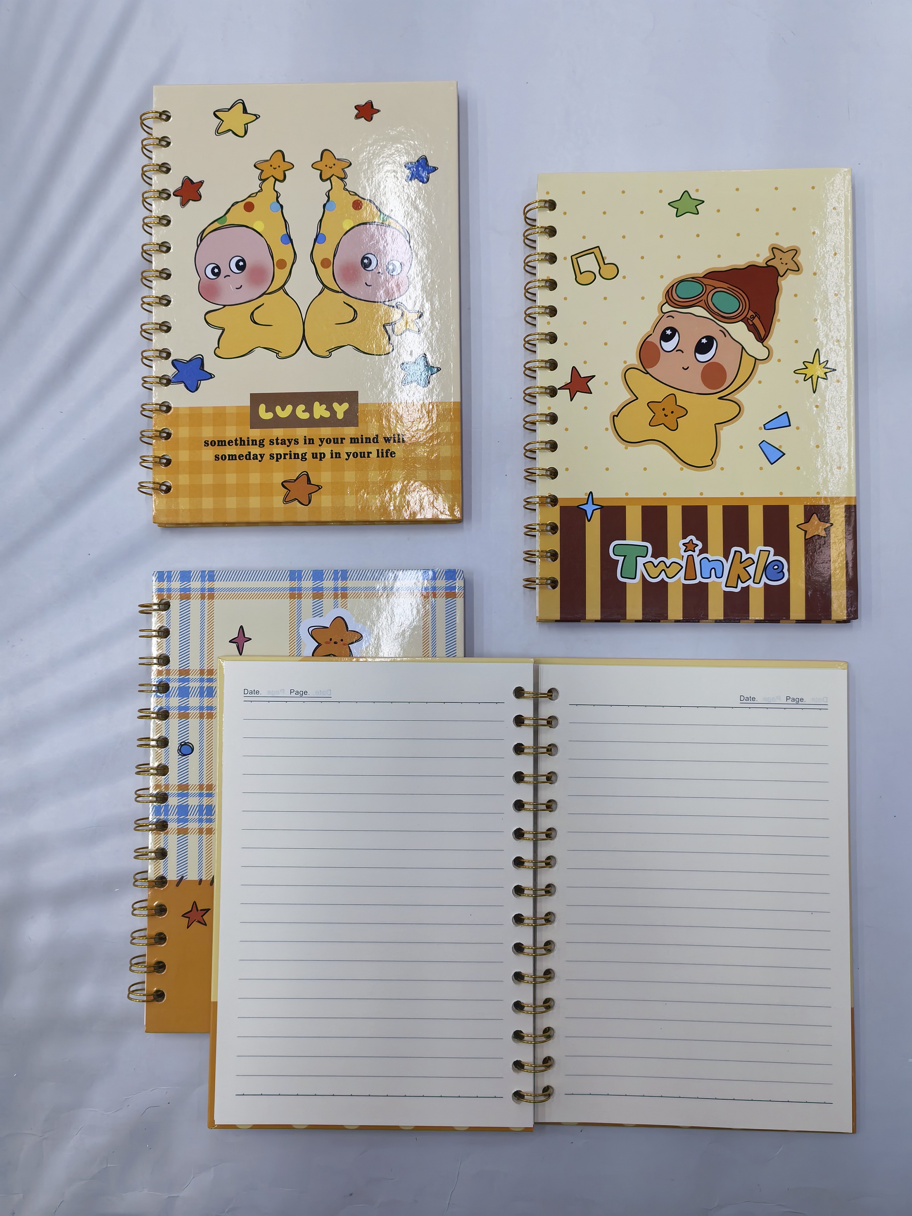 点滴新款包边硬面线圈本卡通印刷四图混装多系列80G纸张不易透墨学生办公用品支持定制